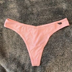 VS PINK Thong L